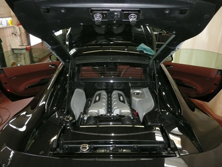 Motor R8